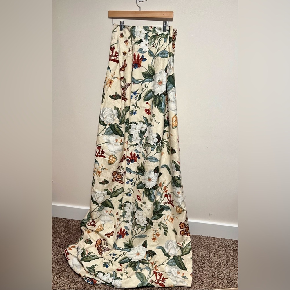 Williamsburg Magnolia 84” lined curtains (set of two panels)